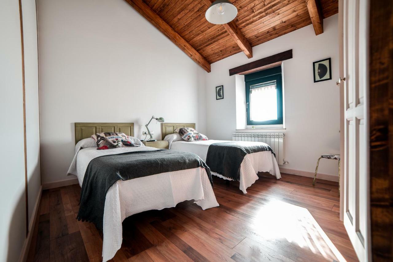 La Huerta Del Duero Guest House Villamarciel Exterior photo